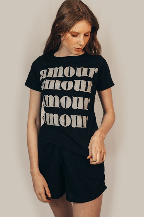 T-Shirt Amour Preta